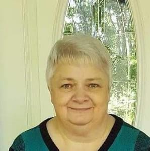 Meet your Posher, Joellen